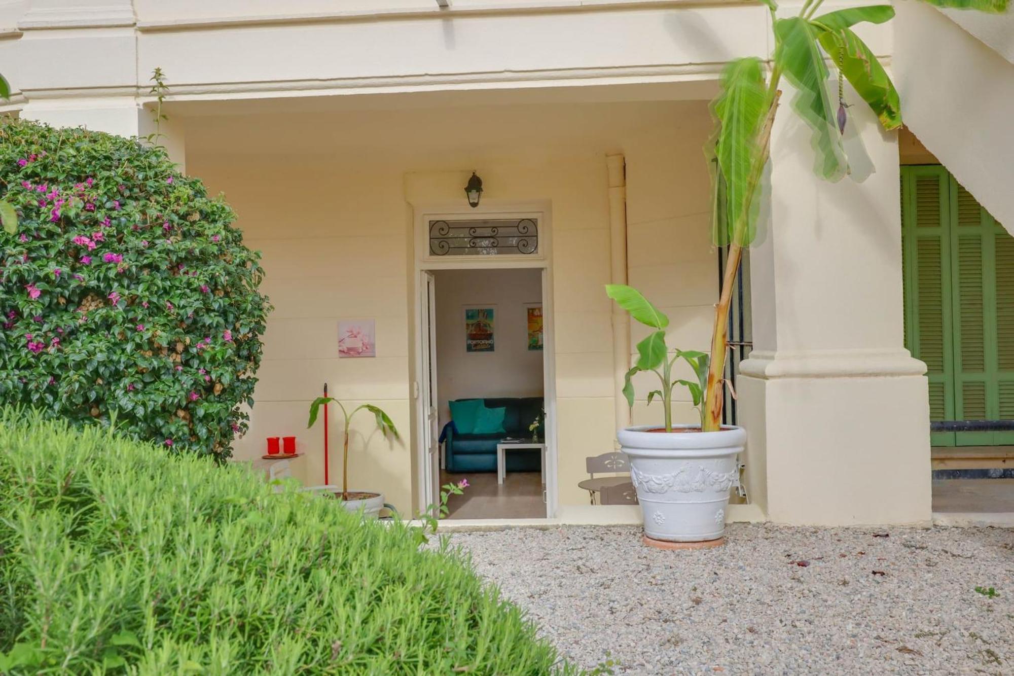 "Le Garavan Palace" Idyllique, Proche Gare Et Plage Menton Exterior foto